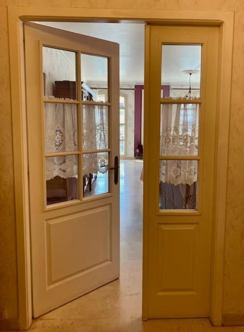 "Georgio" Grand Appartement Traversant Avec Vue Canal Et Parking Sete Bagian luar foto